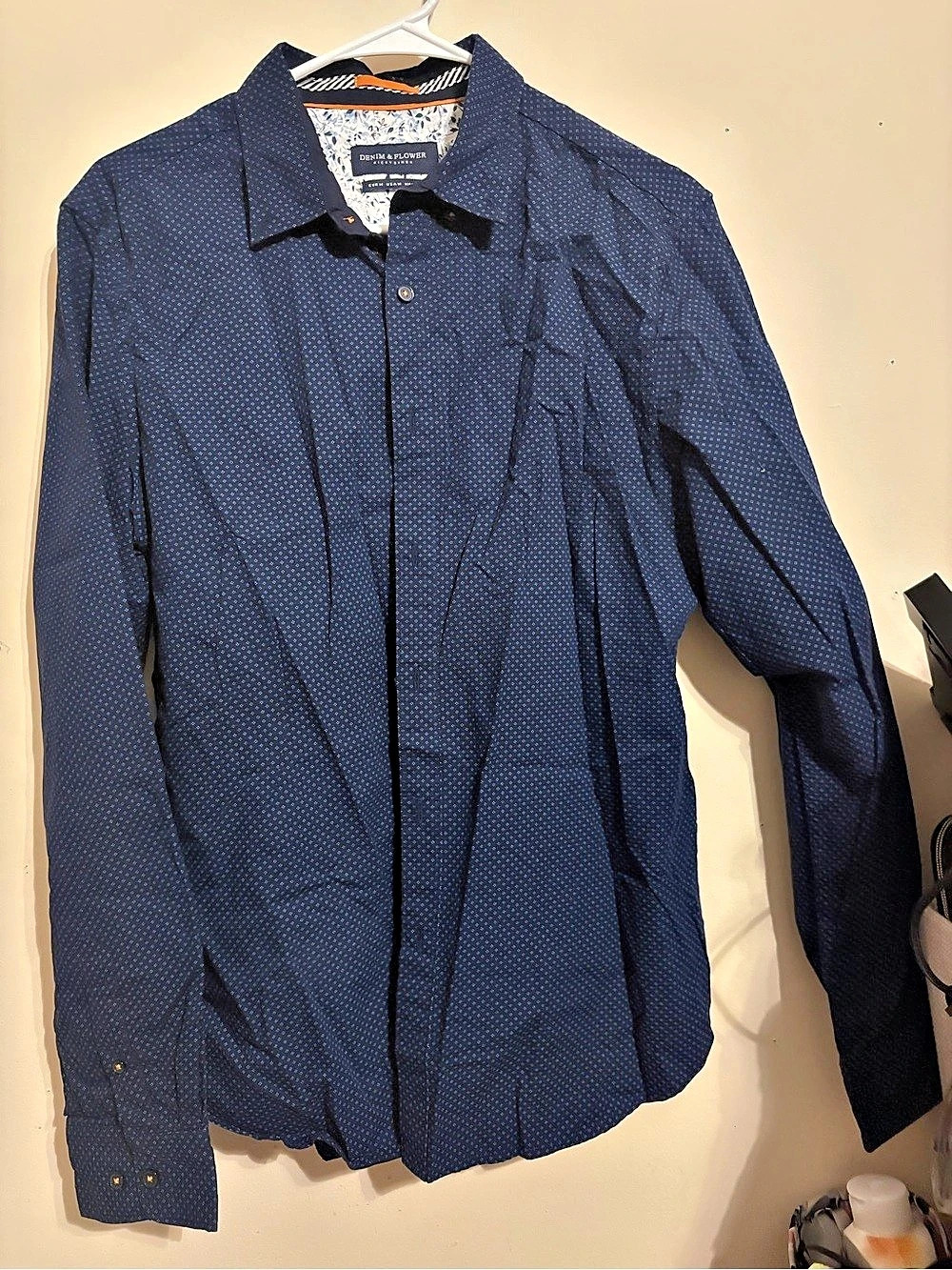 Denim & Flower Men's Geometric Button Down Size Medium Like New